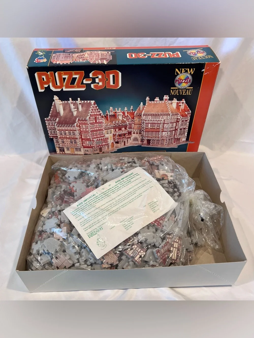 Vintage Wrebbit PUZZ-3D Alsace 959 Piece Complete Puzzle